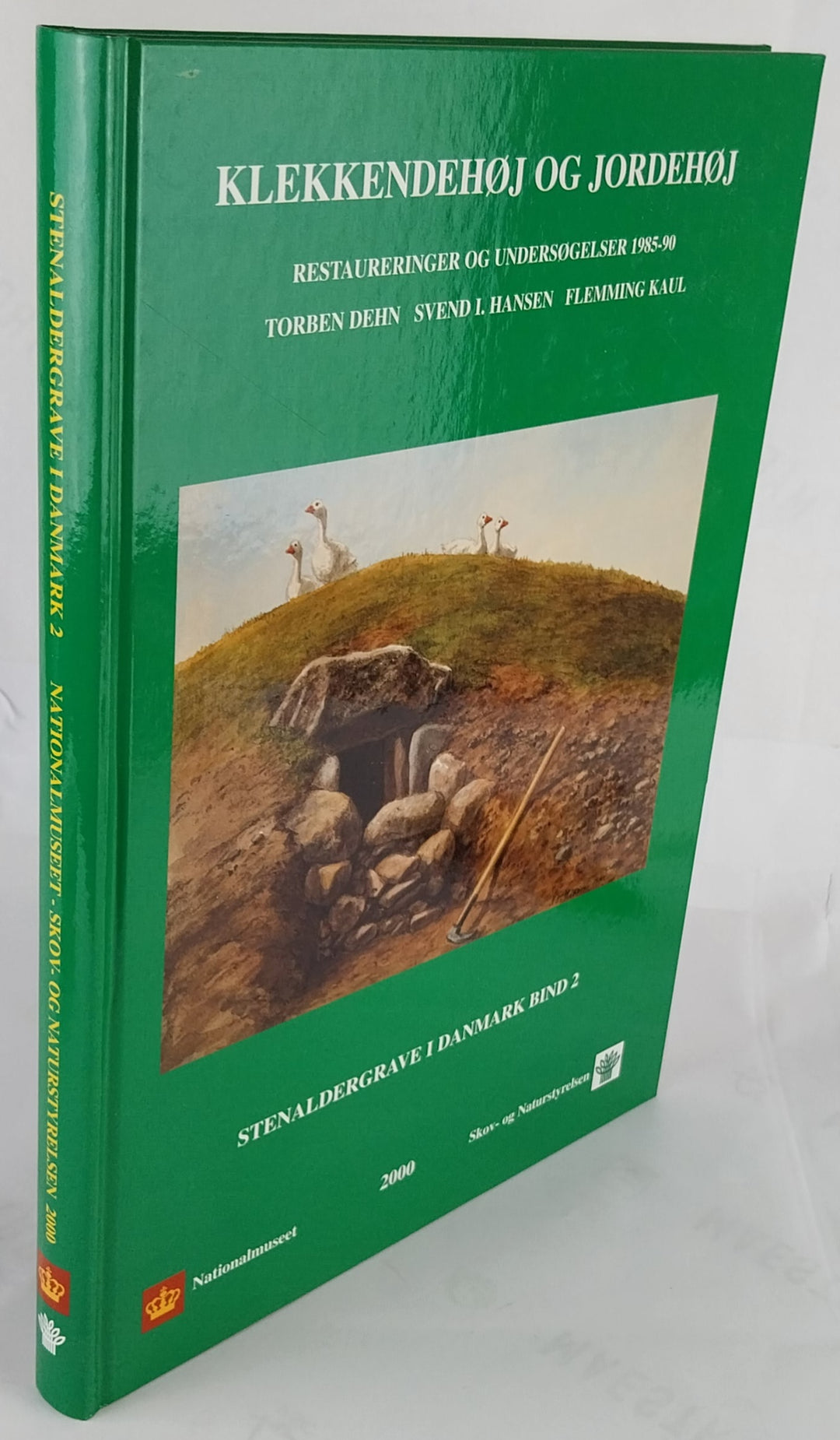 Klekkendehøj og jordehøj. Rerstaureringer og undersøgelser 1985-90.