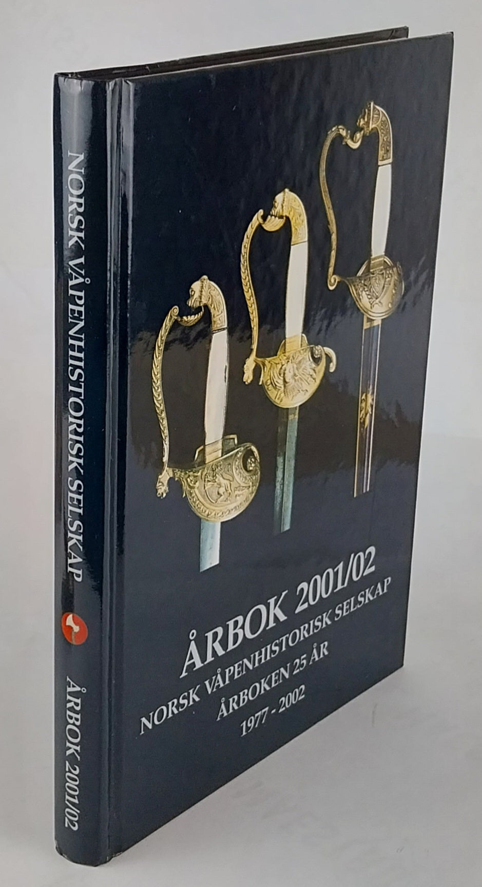 Norsk Våpenhistorisk Selskap. Årbok 2001/02