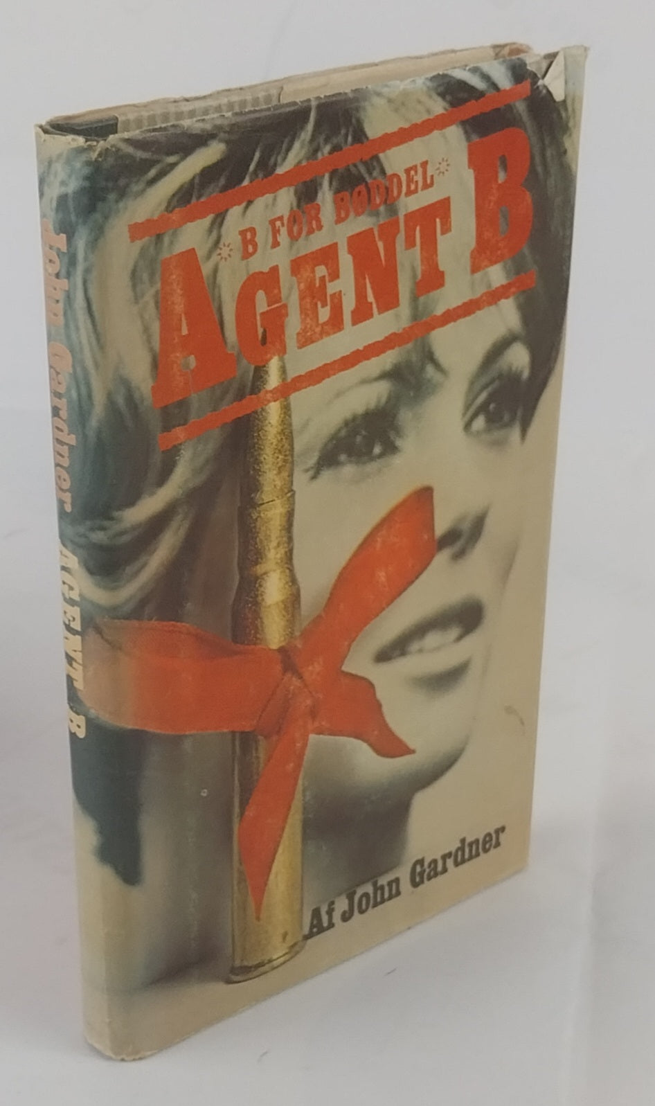 Agent B