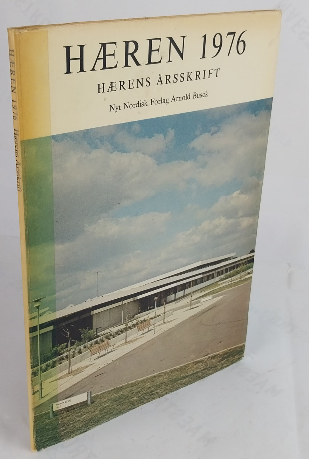 Hæren 1976