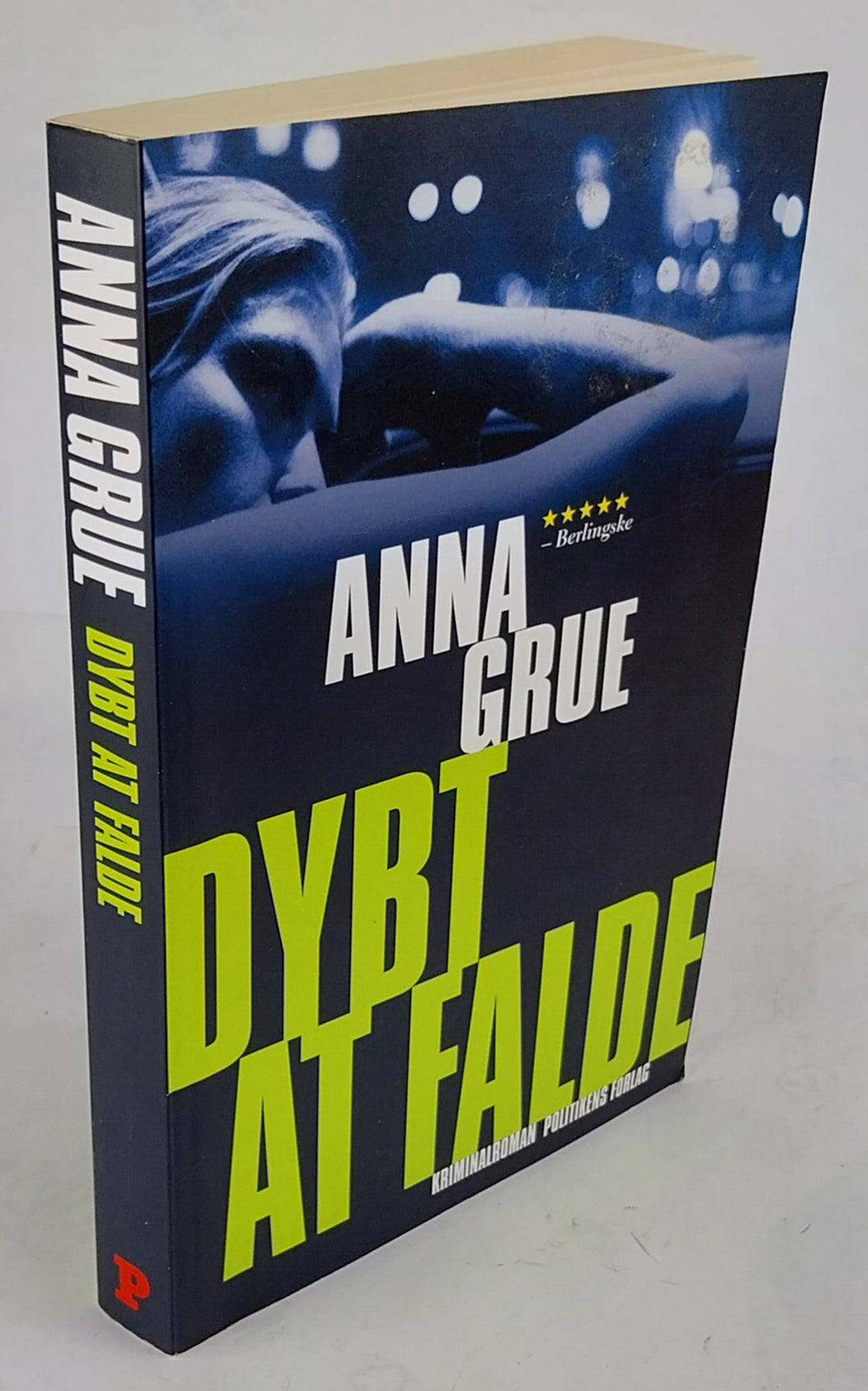Dybt at falde