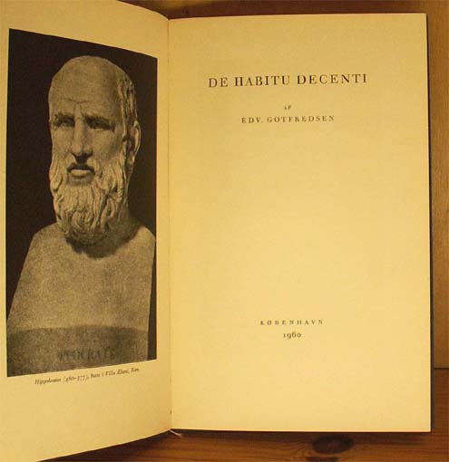 De Habitu Decenti
