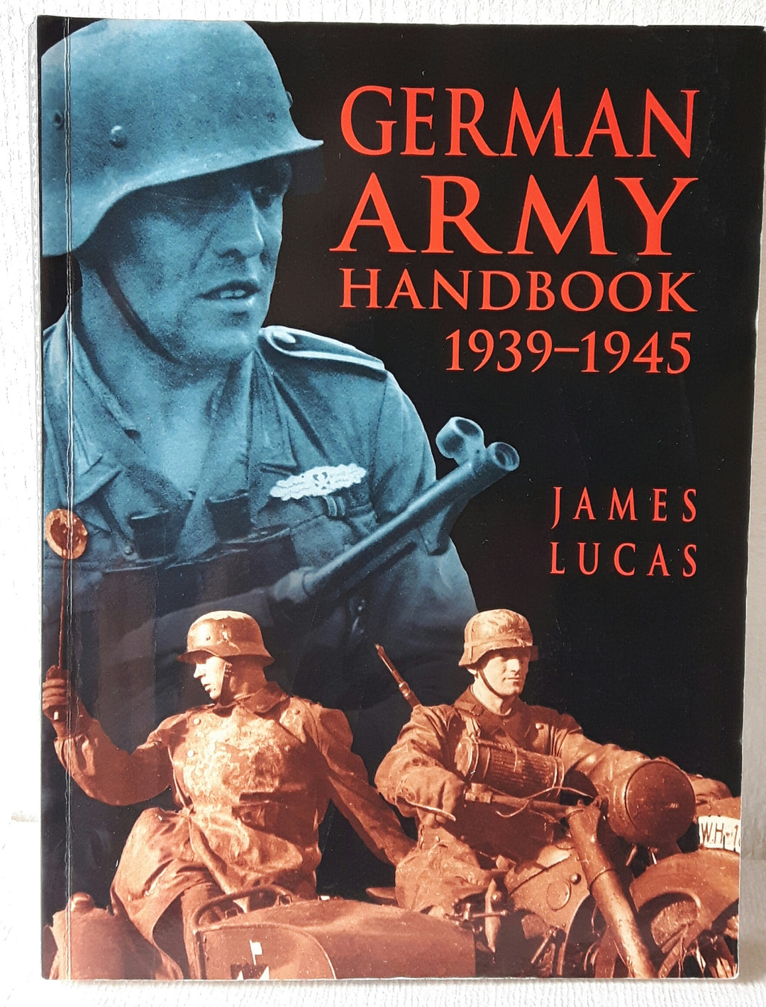 German Army Handbook 1939-1945
