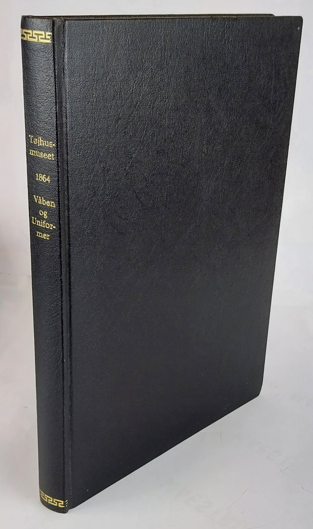 Tøjhusmuseets bog om 1864. Våben og uniformer