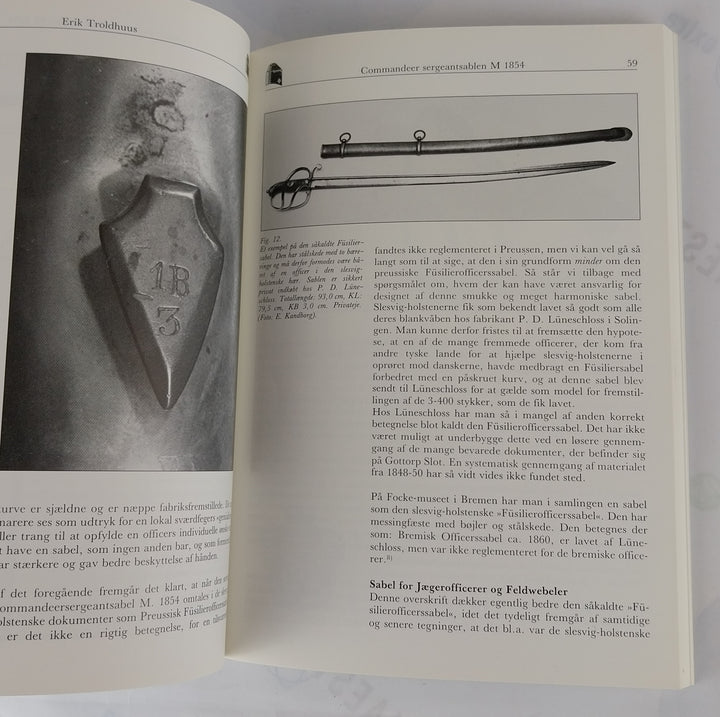 Vaabenhistoriske Aarbøger XXXVII. 1991-92
