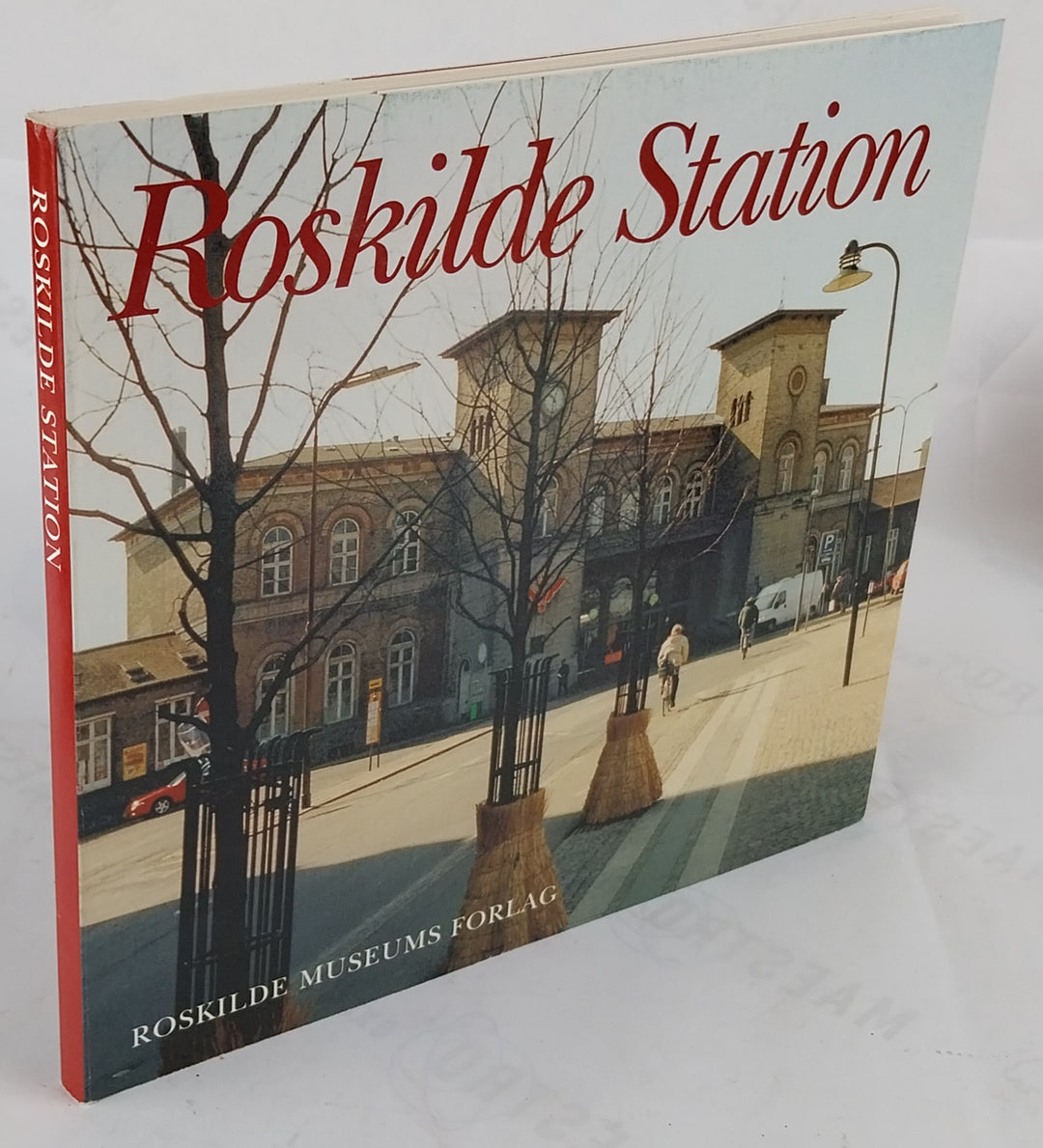 Roskilde Station 1847-1997. Banens Byggeskik.