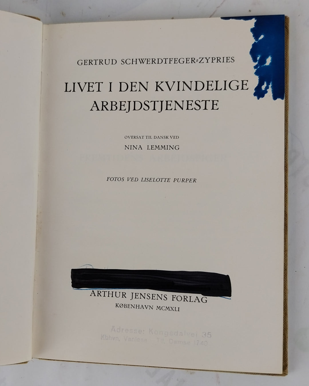 Livet i den kvindelige Arbejdstjeneste