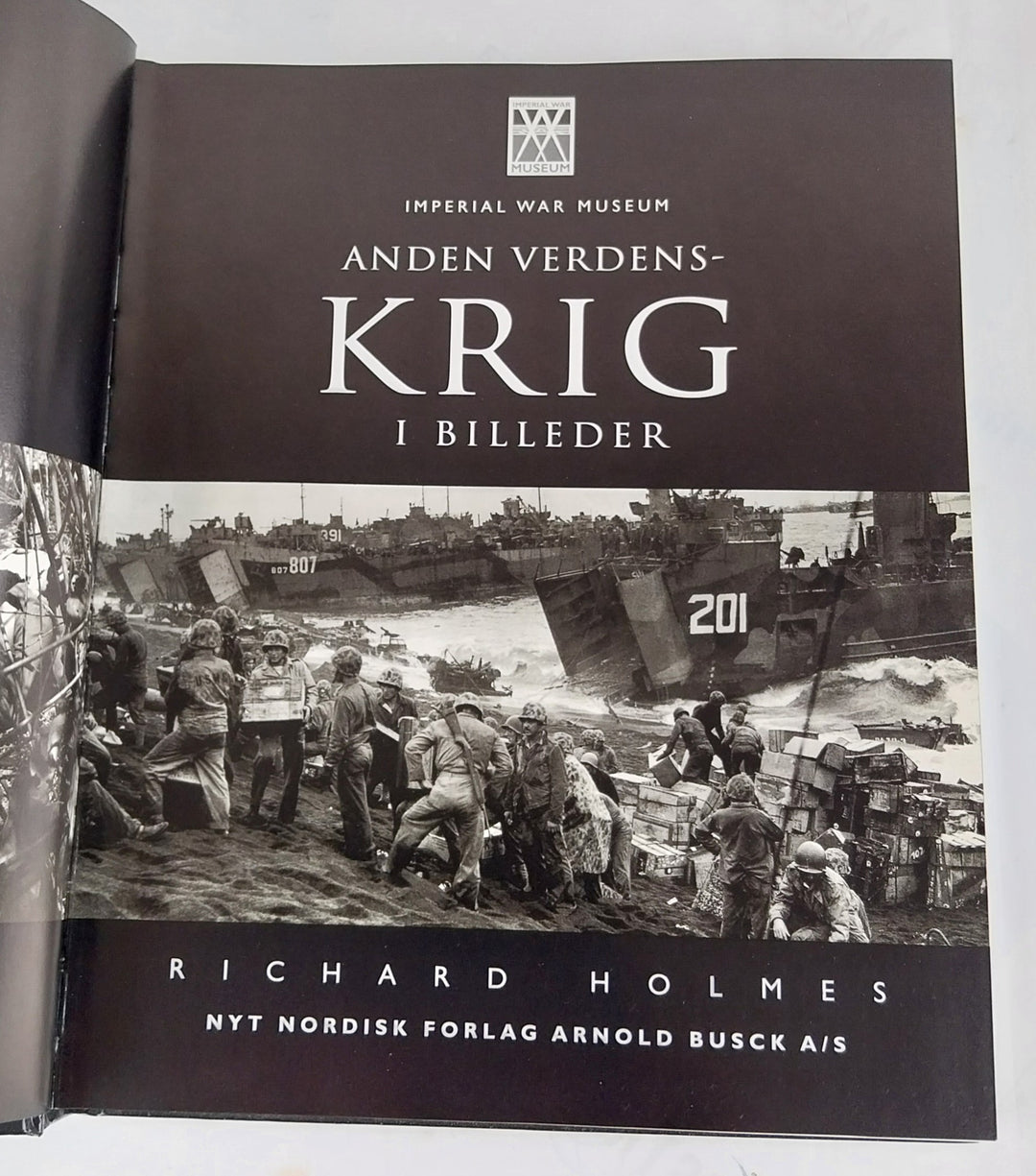 Anden verdenskrig i billeder.