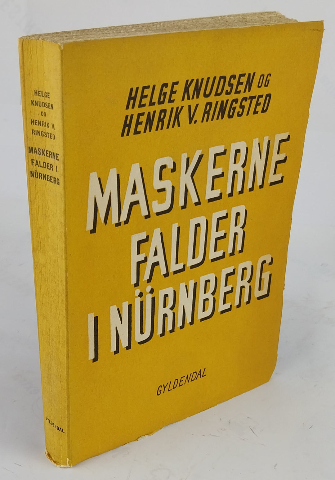 Maskerne falder i Nürnberg