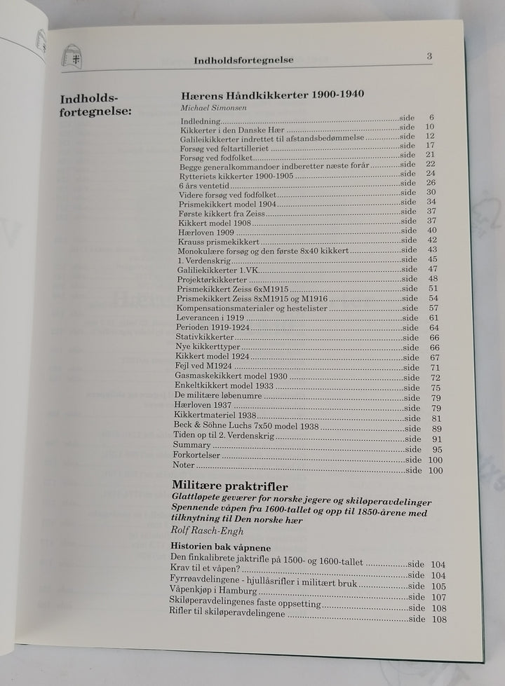 Vaabenhistoriske Aarbøger 2004. Nr. 49