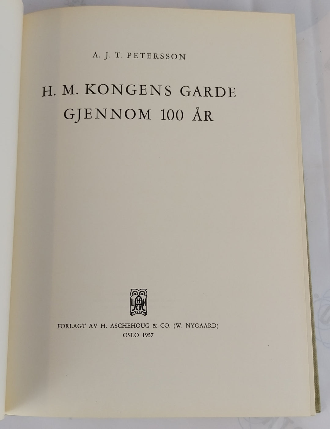 H. M. Kongens Garde gjennom 100 år