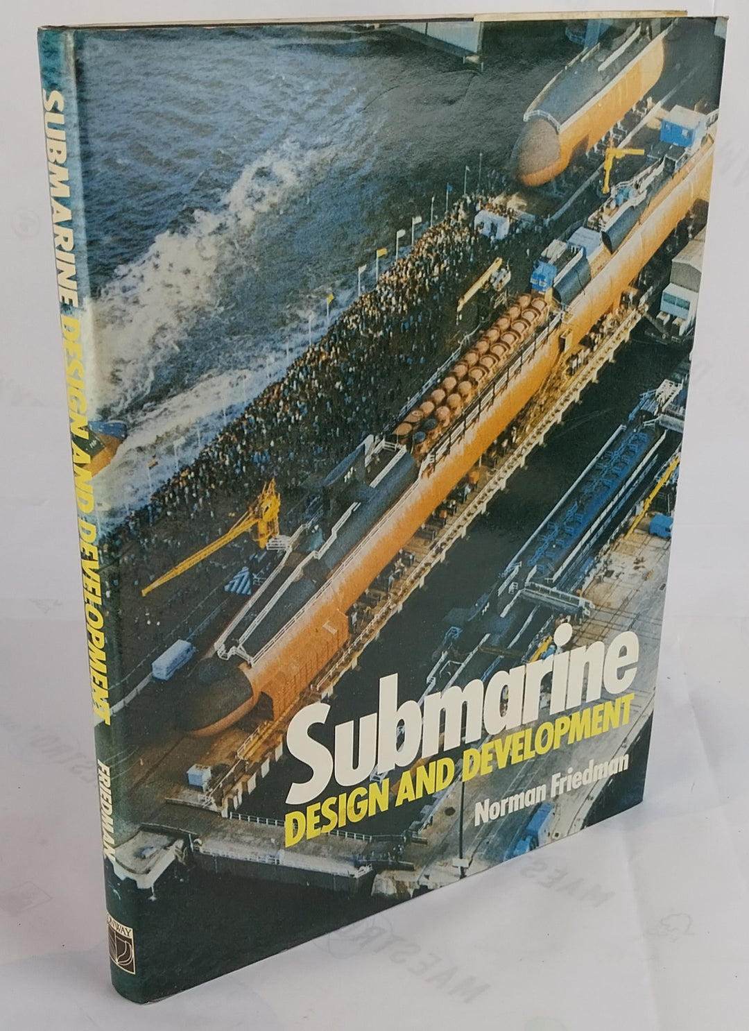Submarine. Design and development