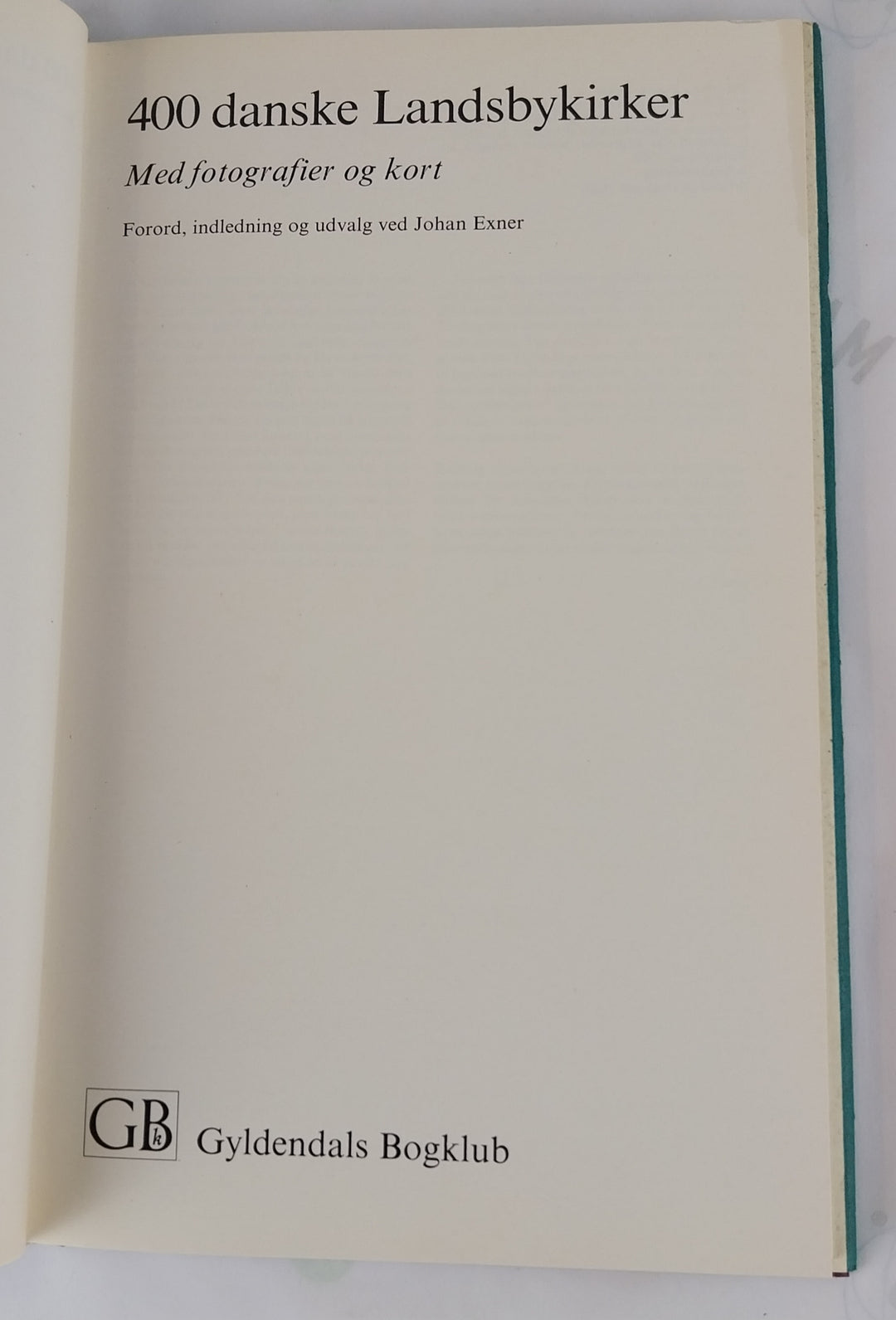 400 danske Landsbykirker