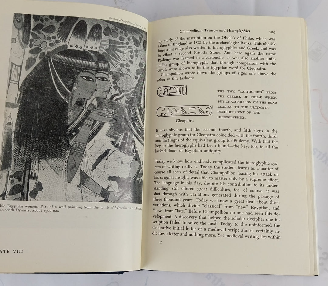 Gods, Graves and Scholars. The Story of Archæology