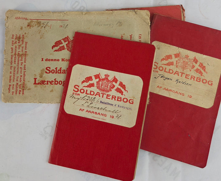 Soldaterbog 3 stk fra 1920erne