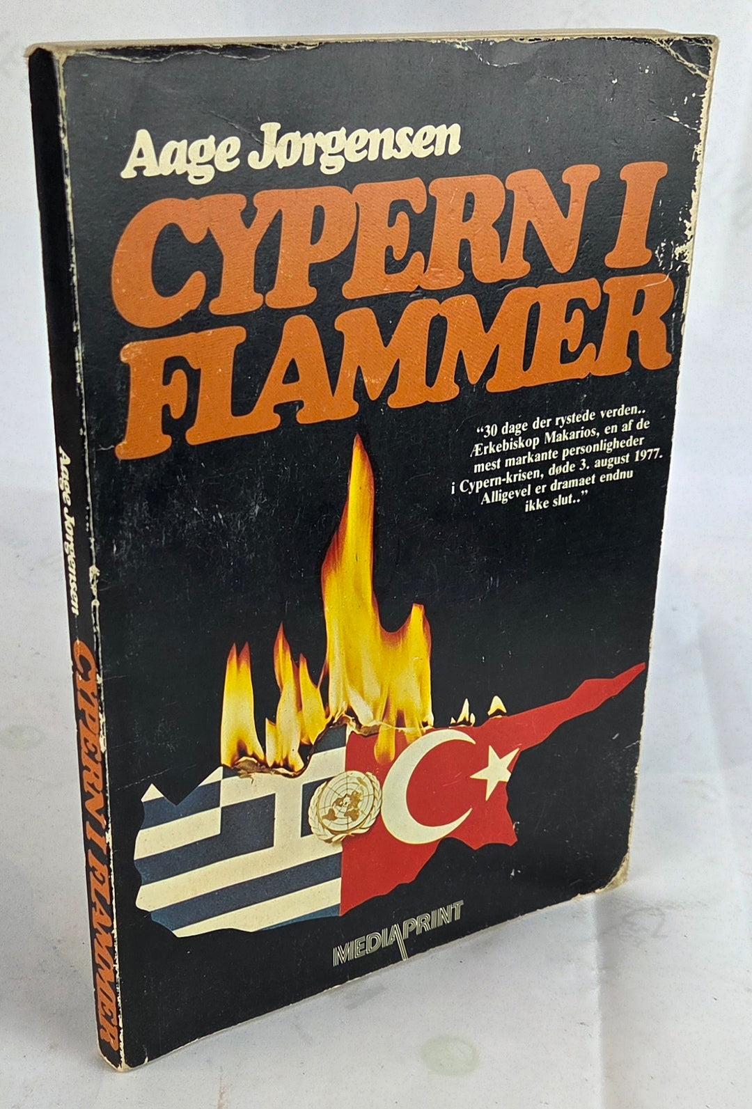 Cypern i flammer