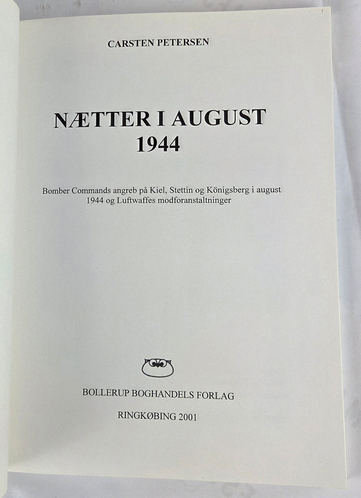 Nætter i august 1944