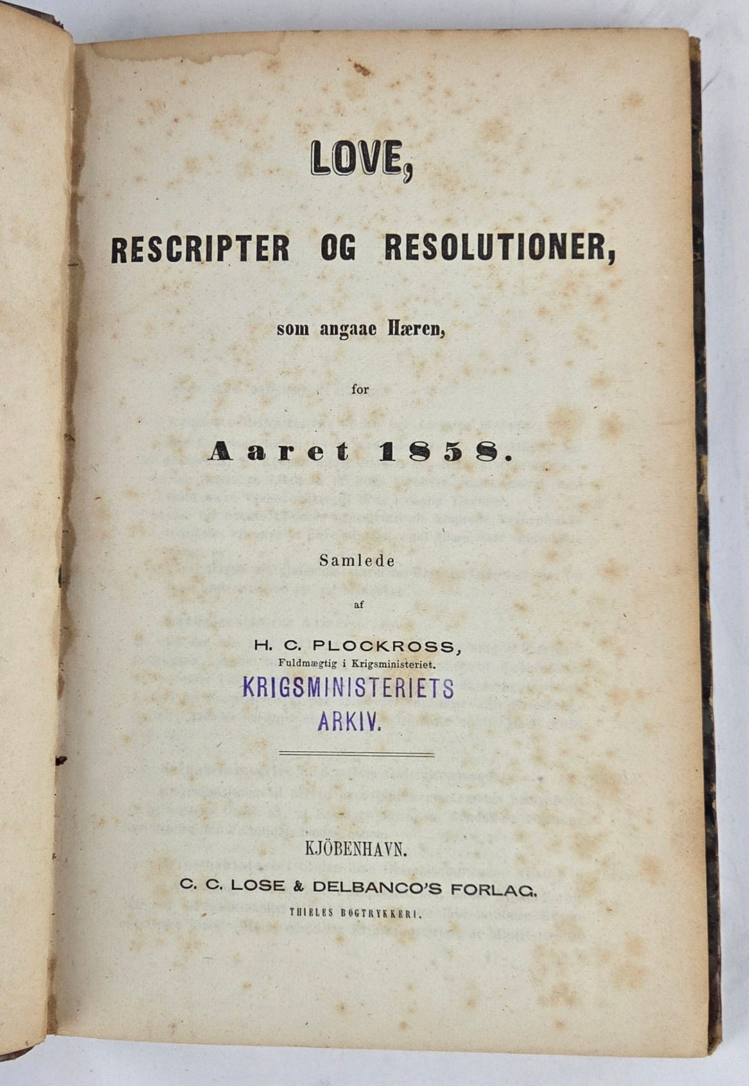 Love, Rescripter og Resolutioner som angaae Hæren for Aaret 1858
