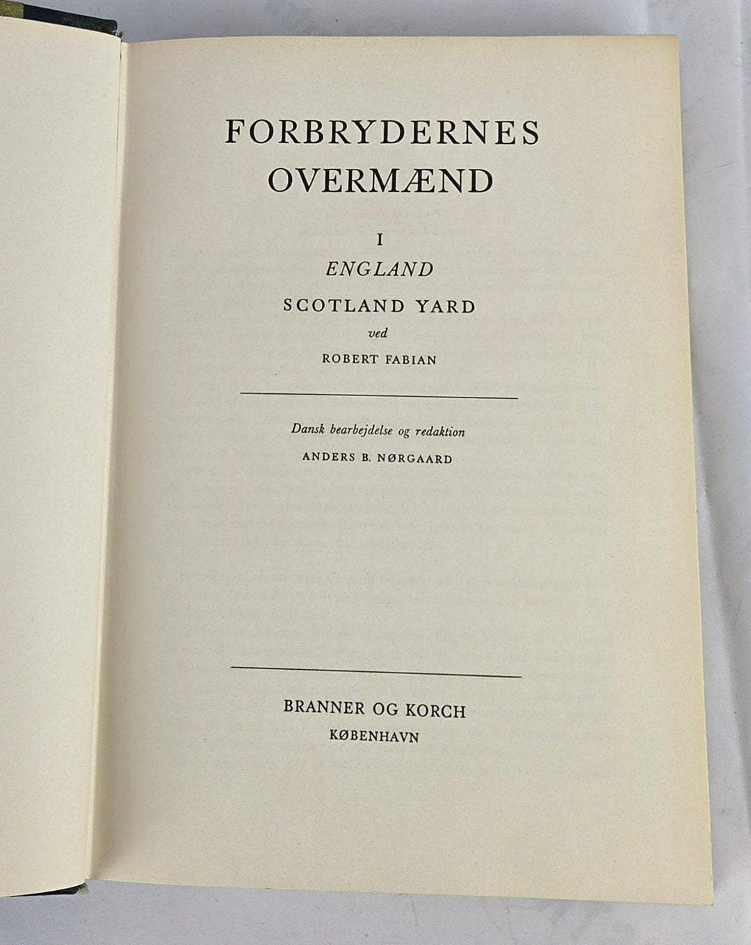 Forbrydernes overmænd. 5 bind
