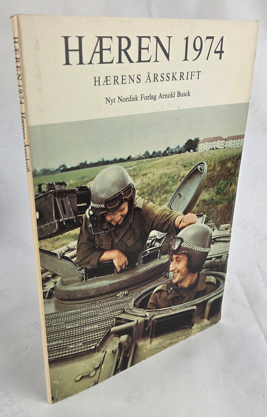 Hæren 1974