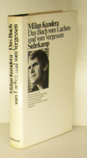 Das Buch vom Lachen und vom Vergessen