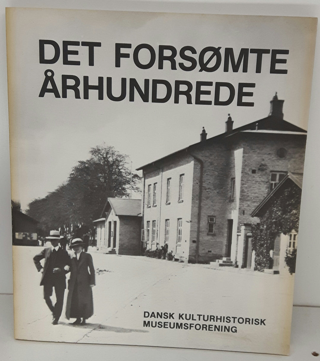 Det forsømte århundrede