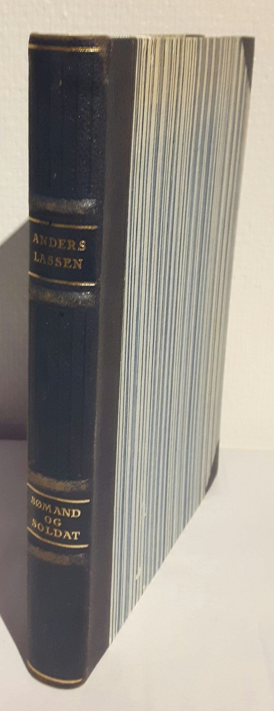 Anders Lassen. Sømand og soldat