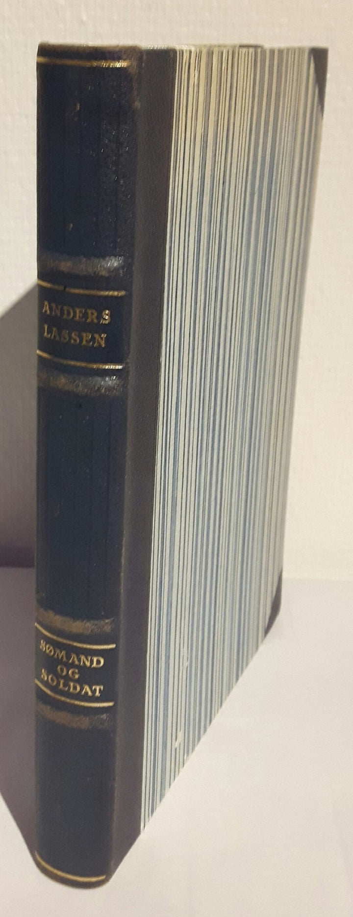 Anders Lassen. Sømand og soldat