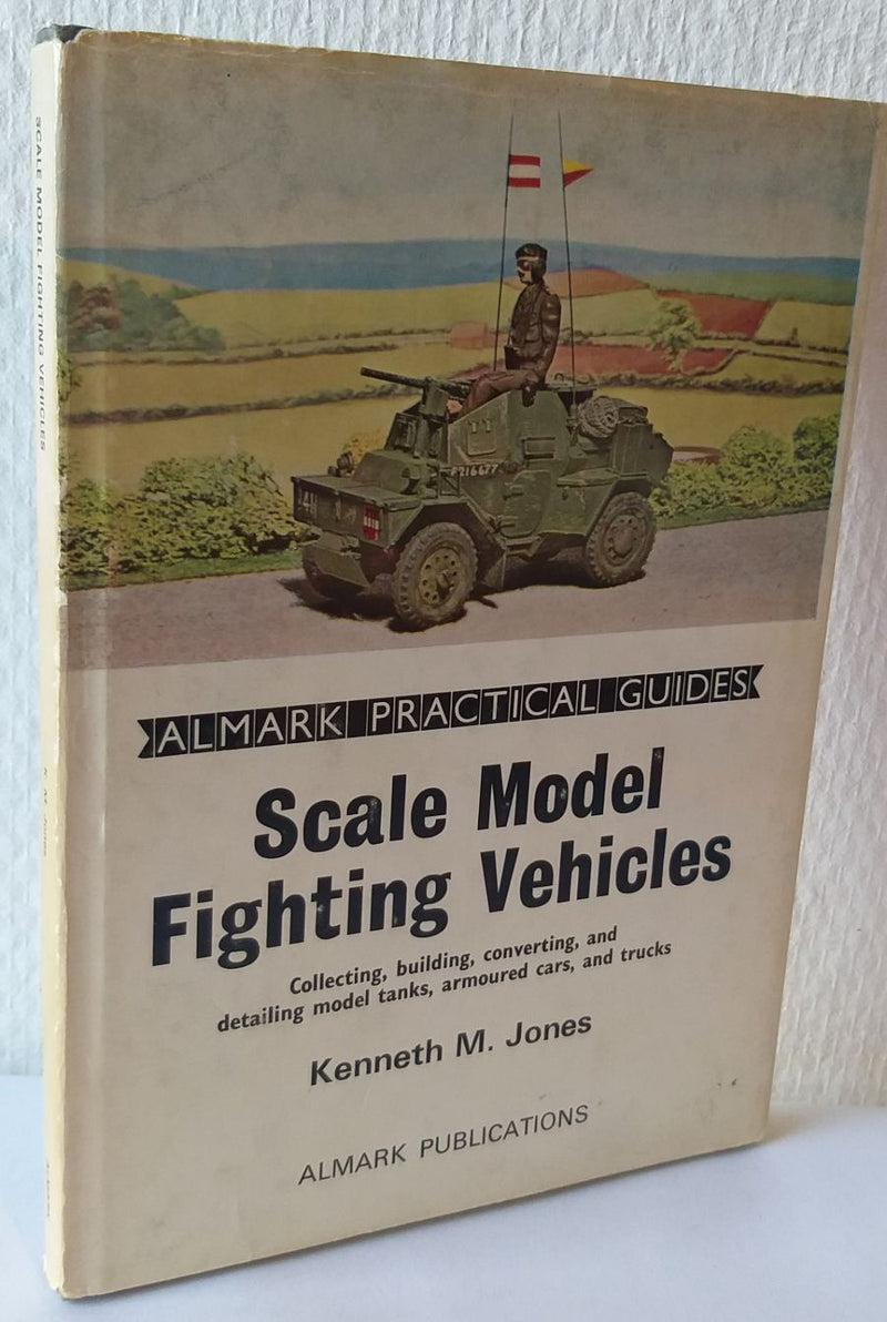 Scale model Fighting Vehicles