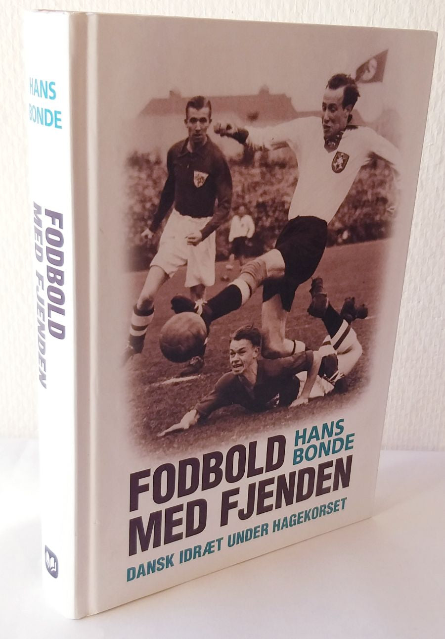 Fodbold med fjenden