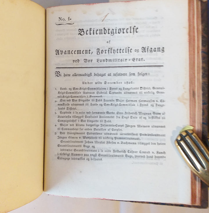 Bekiendtgiørelse af Avancement, Forflyttelse og afgang. 1827