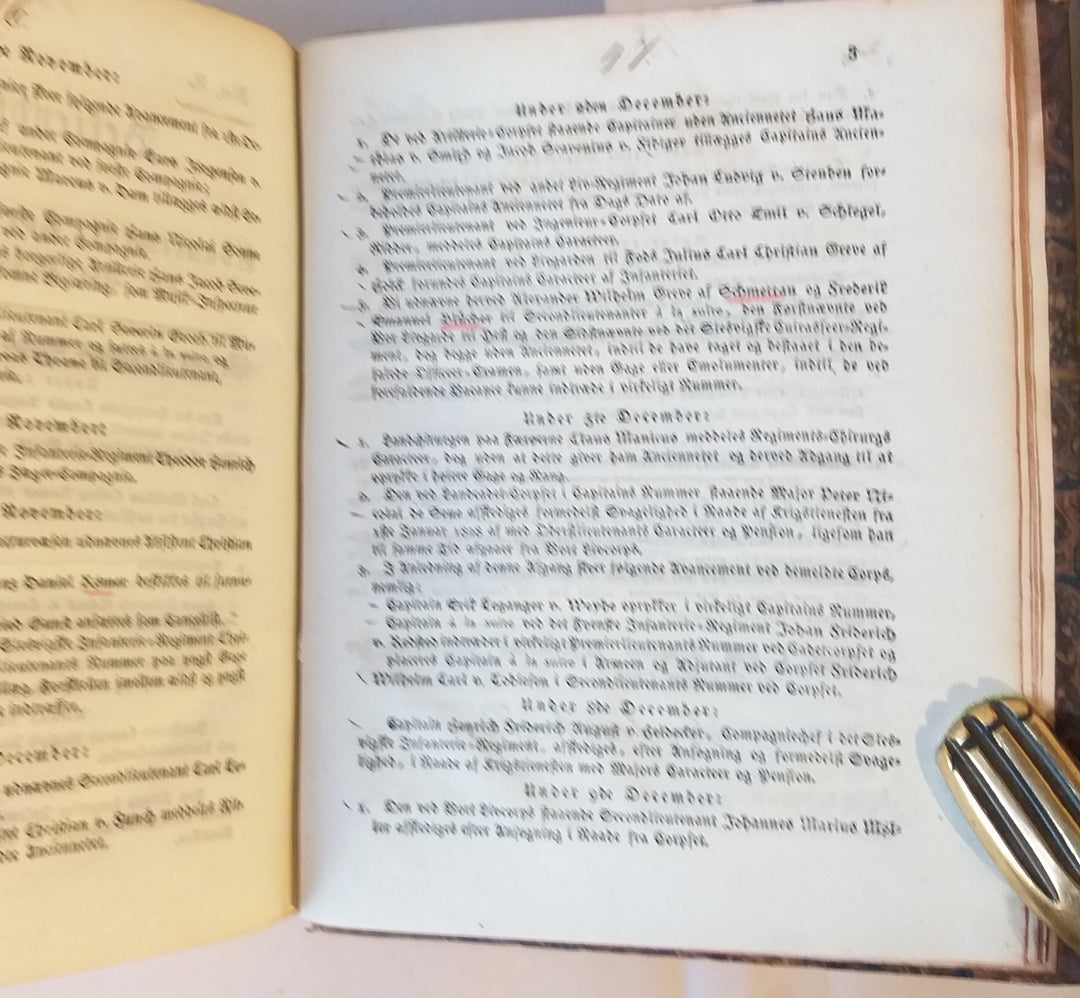 Bekiendtgiørelse af Avancement, Forflyttelse og afgang. 1827