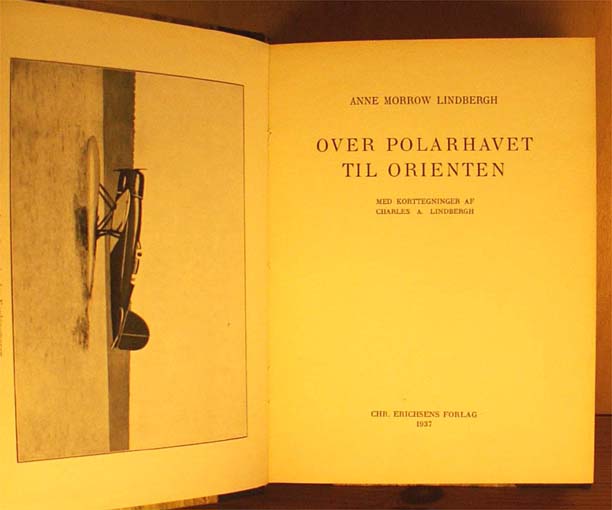 Over Polarhavet til Orienten